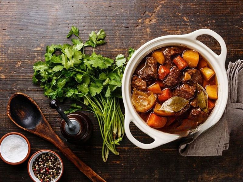 Plat français mijoté